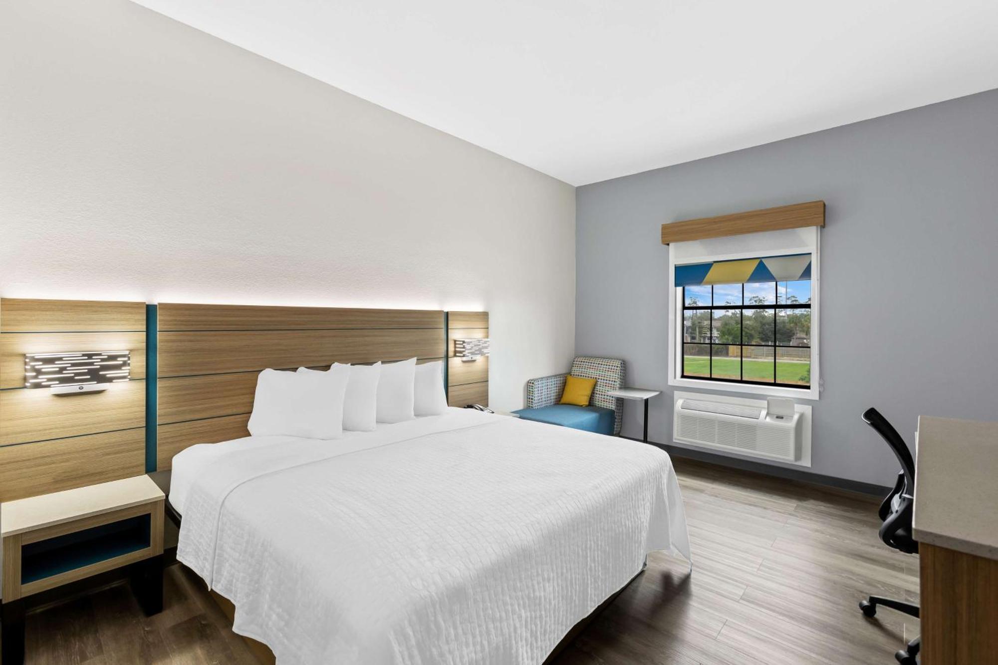 Sonesta Essential Beaumont Hotell Exteriör bild